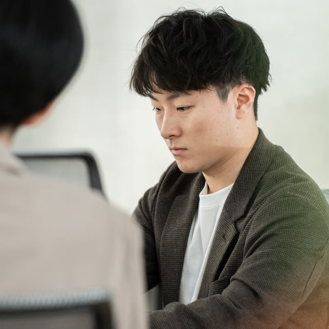 社員